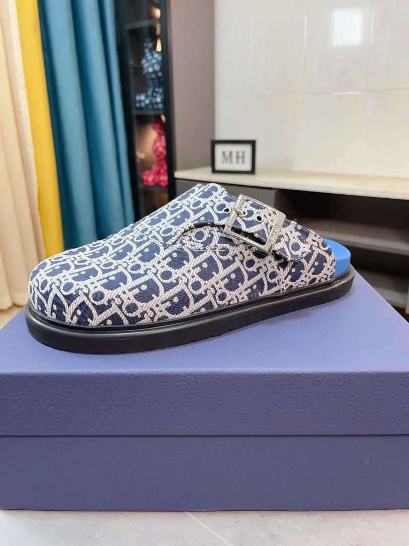 Men's shoes 💰380🌸🌸【Dior】Top purchasing agent 🇮🇹 Di Street Male God half drag counter synchronization, uppers imported from Italy with D logo fabric, high-quality complex splicing craftsmanship, soles: original soles specially provided by the original factory, exclusive event molded soles super comfortable, original factory single goods, 🔍🔍high quality, you can enter and exit the counter at will, welcome to compare, size number 38-45 (order 46)